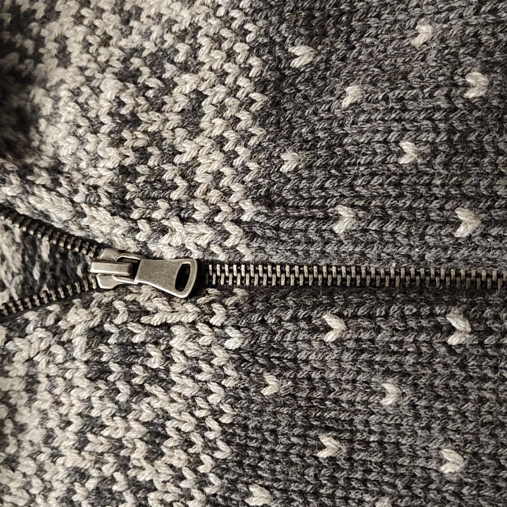Talbot's sweater - Picture 3 of 3